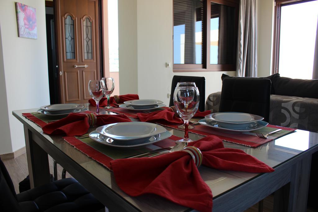 Villa Saint George Maroulas Bagian luar foto