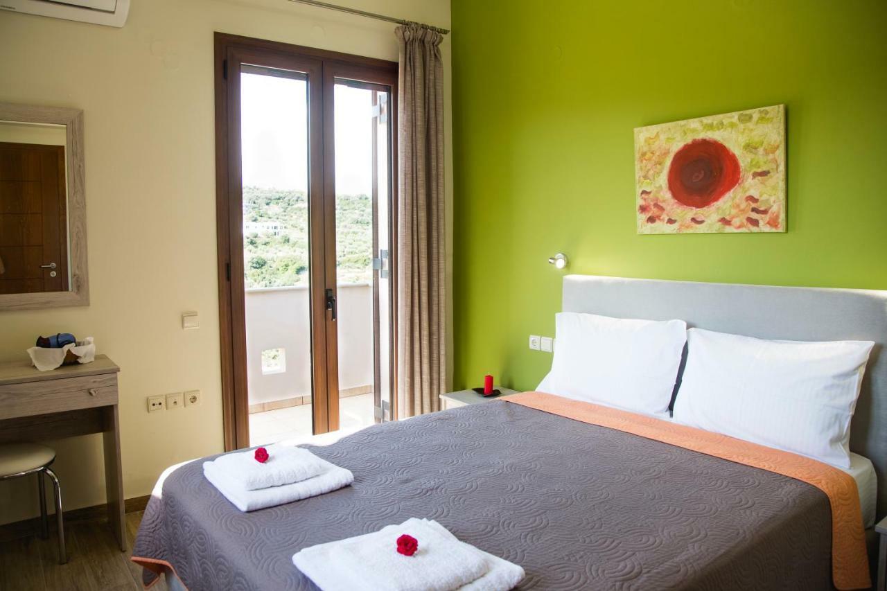 Villa Saint George Maroulas Bagian luar foto