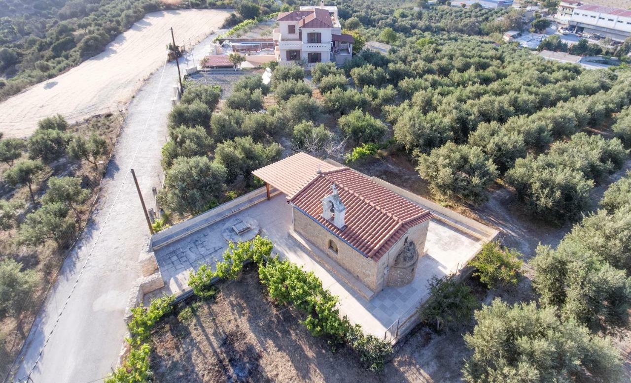 Villa Saint George Maroulas Bagian luar foto