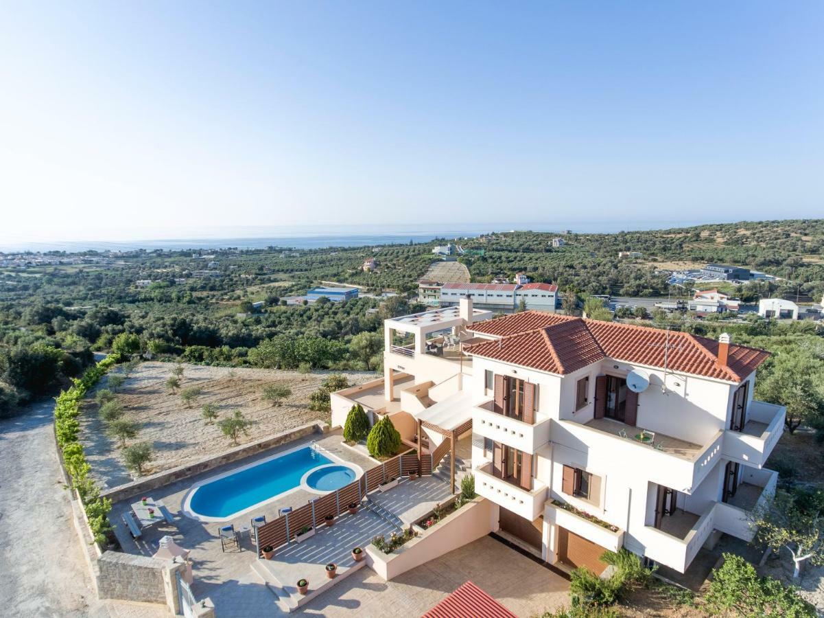 Villa Saint George Maroulas Bagian luar foto