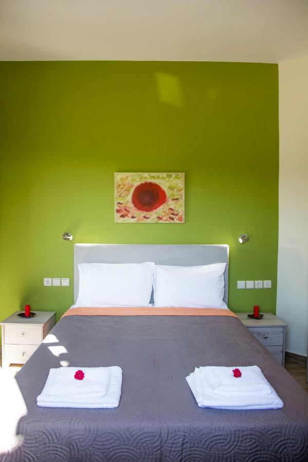 Villa Saint George Maroulas Bagian luar foto