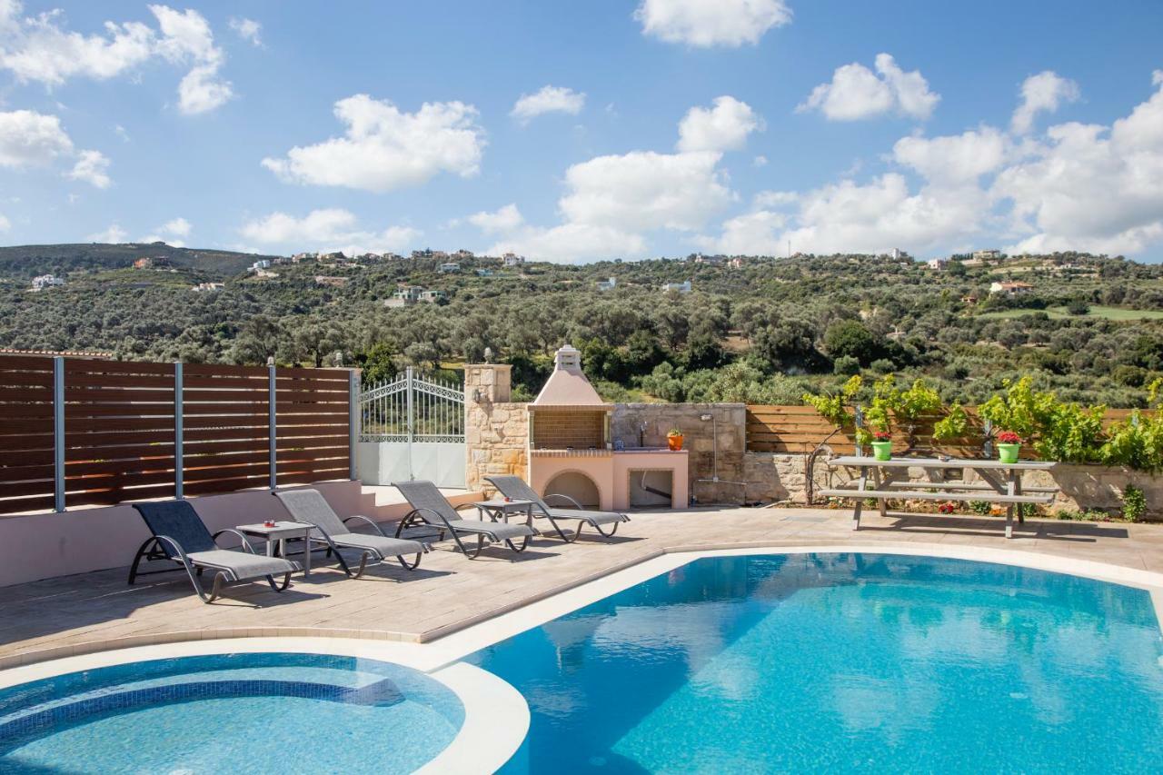 Villa Saint George Maroulas Bagian luar foto