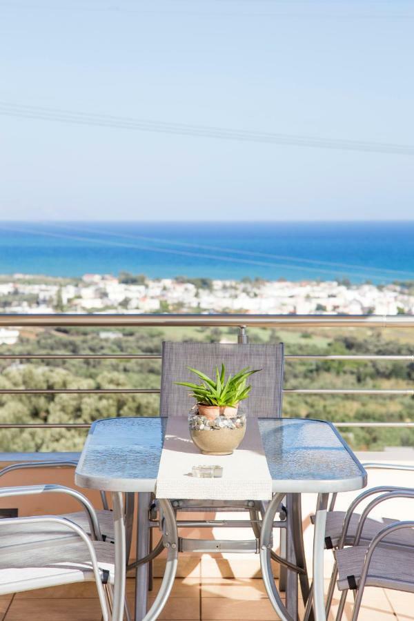 Villa Saint George Maroulas Bagian luar foto